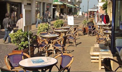 Hotel Le Neptune Soulac-sur-Mer Zewnętrze zdjęcie